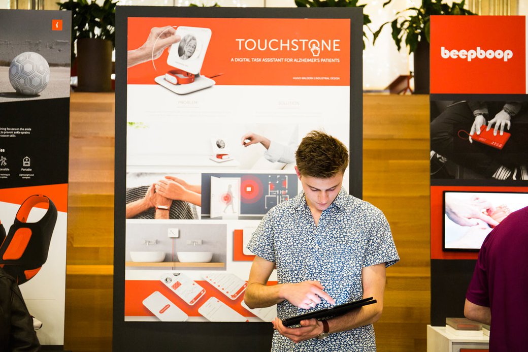 CCA Industrial Design student shares his digital task assistant for Alzheimer patients.